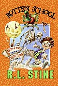 Rotten School #14: Night of the Creepy Things Cover