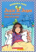 Junie B Jones Tiene un Monstruo Debajo de la Cama Junie B Jones Has a Monster Under Her Bed