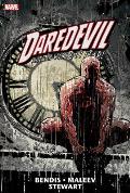 Daredevil by Brian Michael Bendis & Alex Maleev Omnibus Volume 2