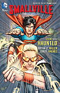 Smallville Season 11 Volume 3 Haunted