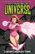 Invincible Universe Compendium 01