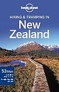Lonely Planet Hiking & Tramping in New Zealand 7th Edition