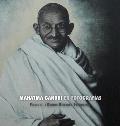 Mahatma Gandhi en Fotograf?as: Prefacio de la Gandhi Research Foundation